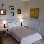 At La Maison