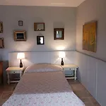 At La Maison * Montaut (Dordogne)
