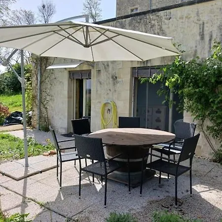At La Maison