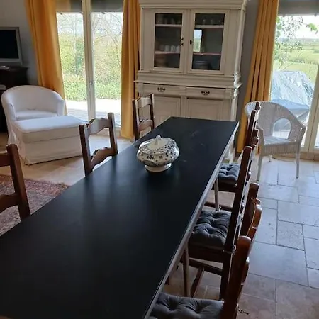 At La Maison * Montaut (Dordogne)