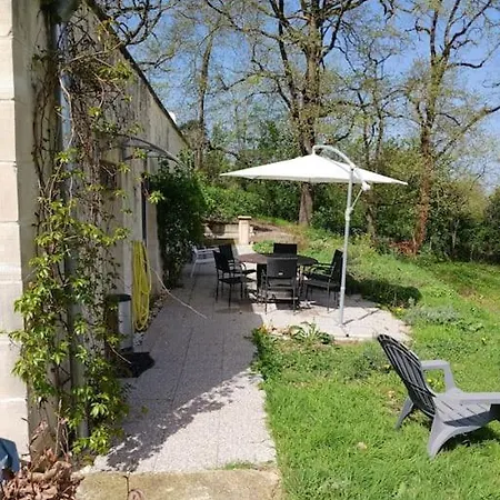 At La Maison * Montaut (Dordogne)